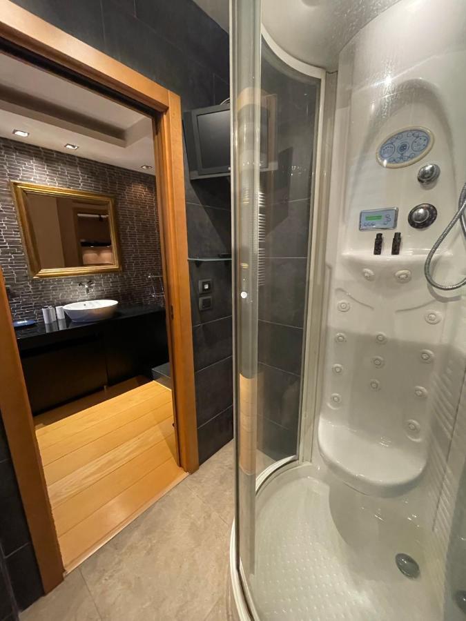 Apartmán Attico Con Vista Spettacolare E Jacuzzi Boloňa Exteriér fotografie